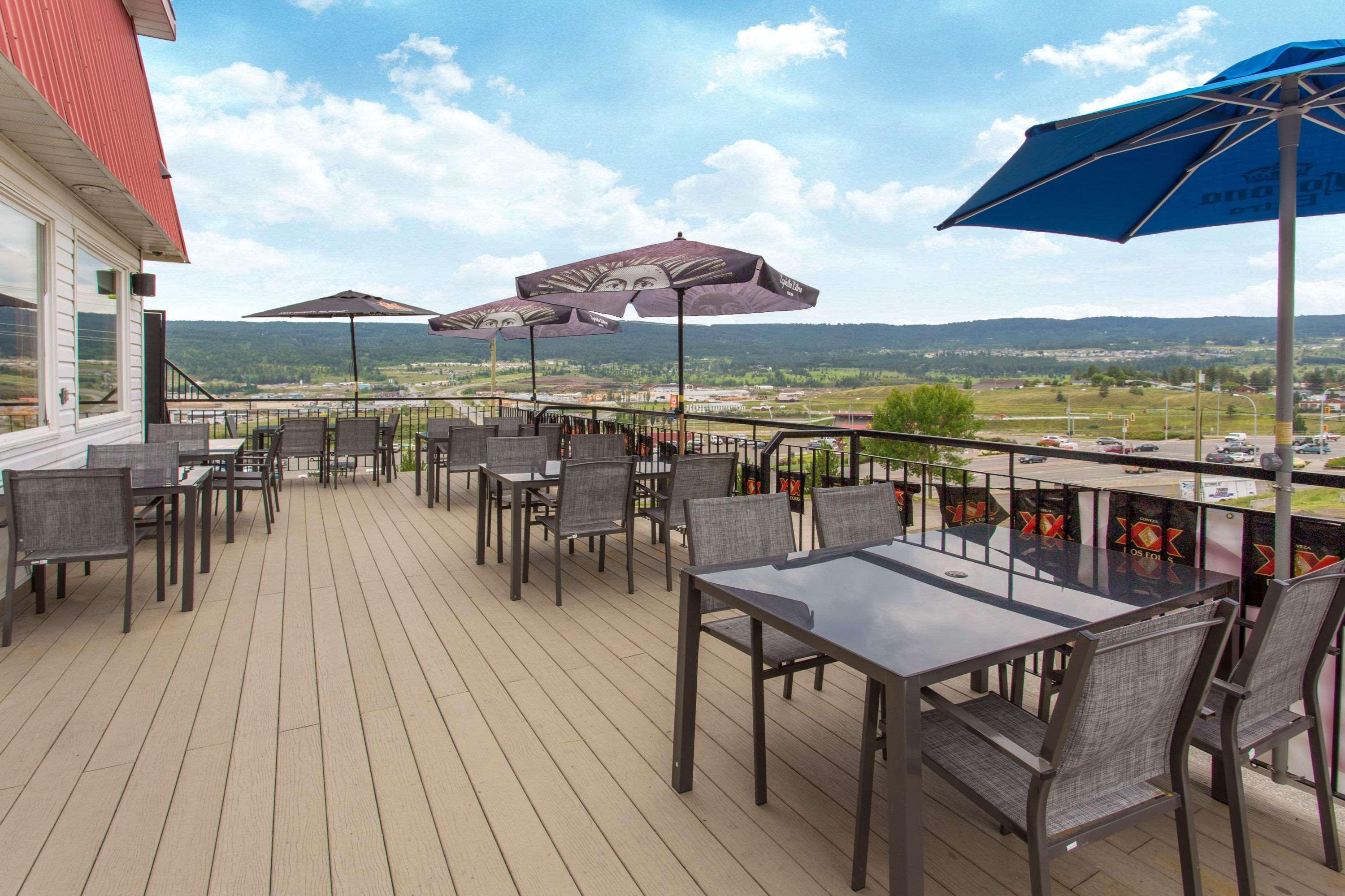 Ramada by Wyndham Williams Lake Bagian luar foto